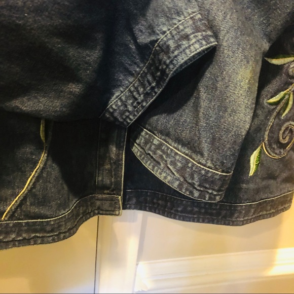 Keren Hart Embroidered floral Jean Jacket XXL - Picture 3 of 8